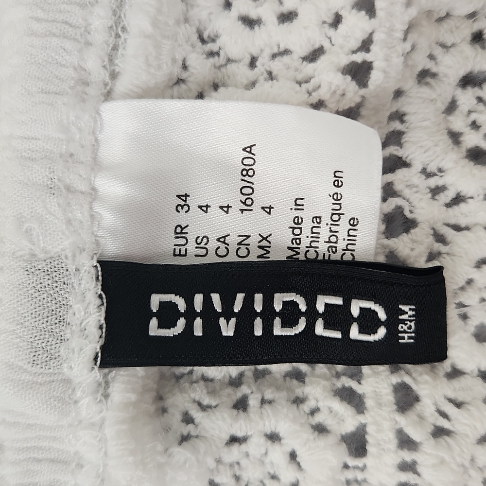 DIVIDED H&M cropped peasant top - Picture 4 of 6